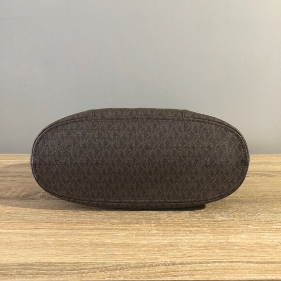 Michael Kors Lupita Signature Brown Monogram Large Hobo Shoulder Bag - Picture 4 of 13